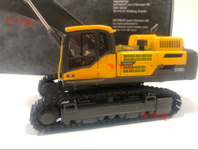 Excavator Volvo EC480D 1:50 alloy model Suitable for collection