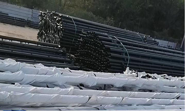 Outdoor playground fence /wire mesh chain link fence tennis court fence