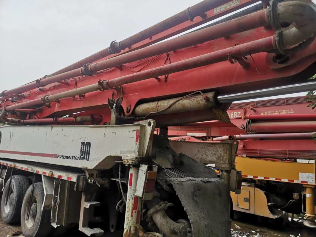 Used Heavy Equipment for Ready Mix Putzmeister 56 Meter Concrete Pump Truck