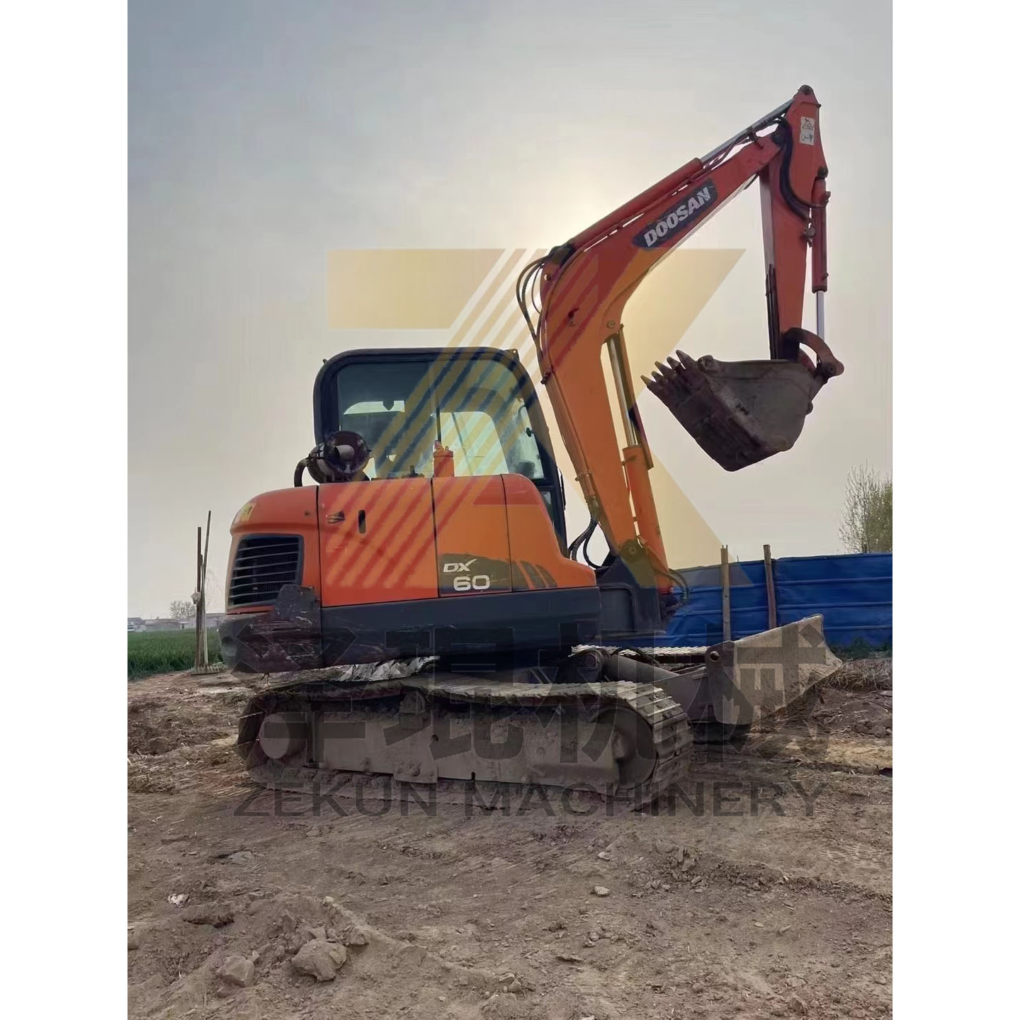 2015 Used Doosan DH60-7 Excavator in Good Condition Good 5500 KG Machine Weight