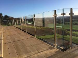 Quality Customizable Aluminum Frameless Glass Fence For Modern Architecture wholesale