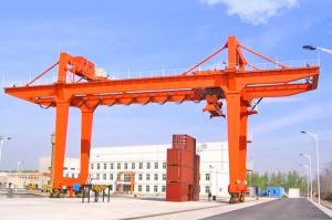 China Customized Shipping Container Crane RMG Mobile Traveling Quayside Gantry Crane on sale