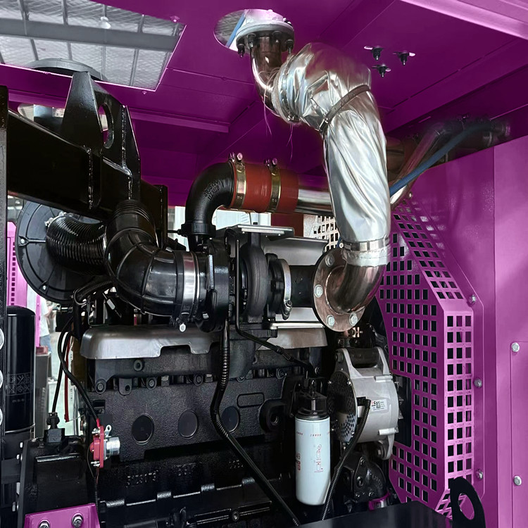 High Pressure Screw Air Compressor Mining Diesel Engine Screw Air Compressor Machine