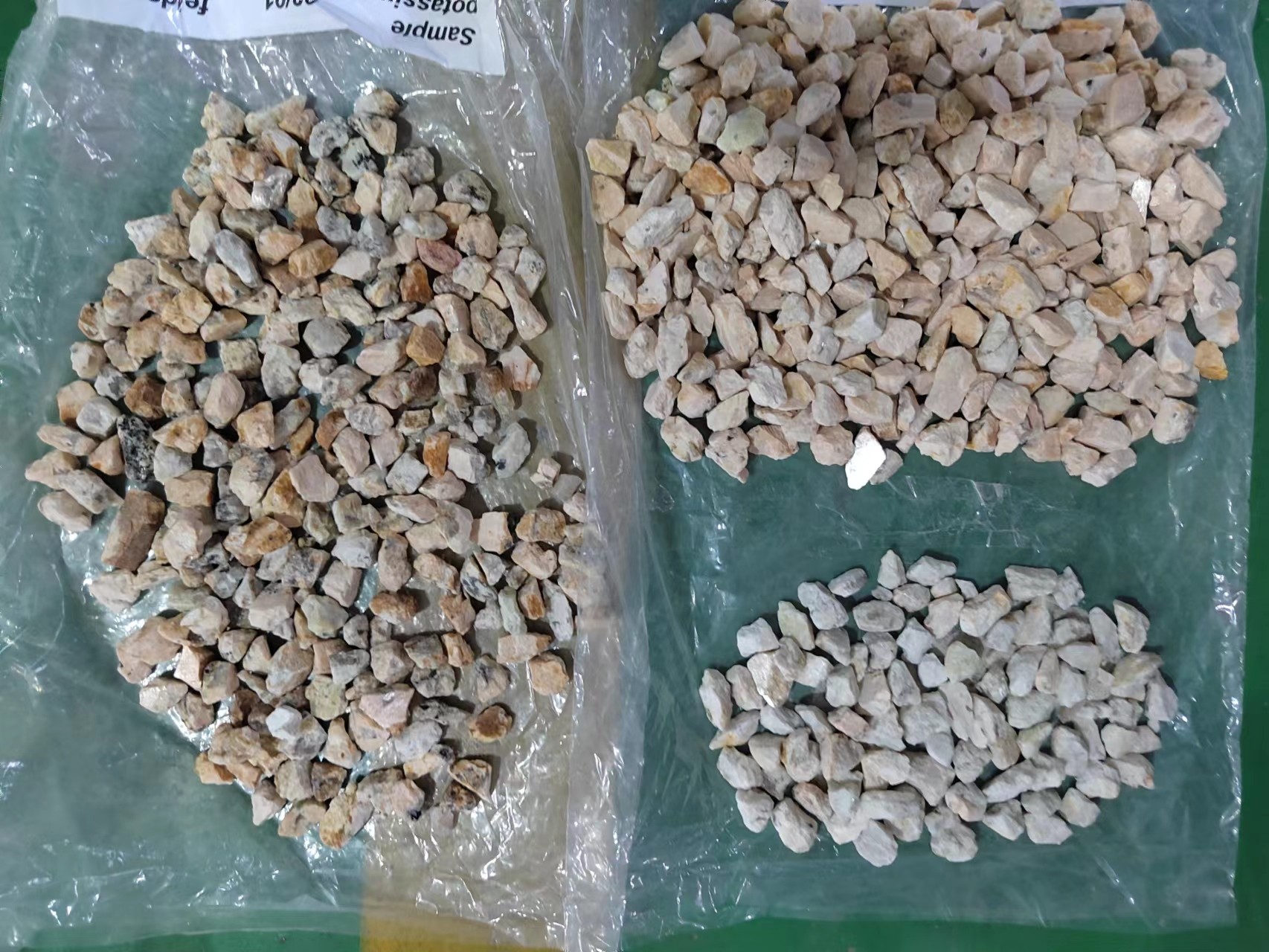 WYDB4 Potassium Feldspar Color Separator Quartz Stone Sand 10-20tons Per Hour Crawler Colour Sorter Machine