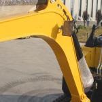CE EPA Yellow Mini Excavator Machine 1.7 Ton Digger For Ramming