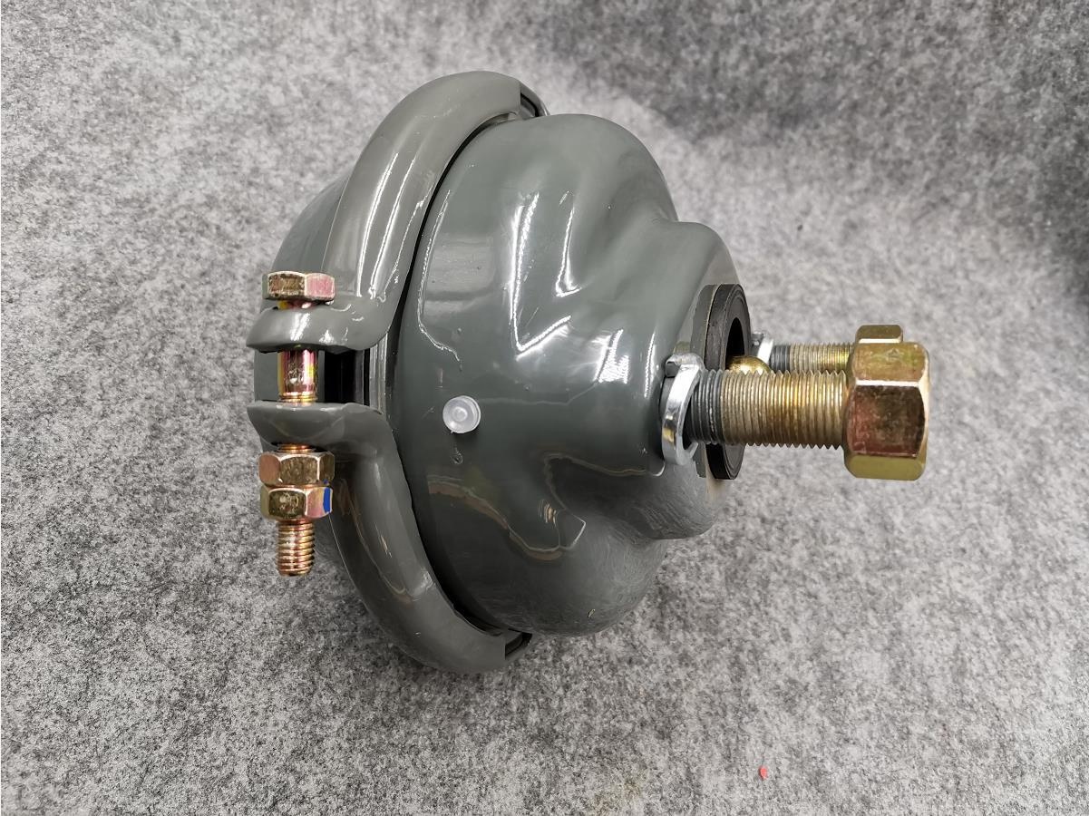 Standard Size WG9100364020 CNHTC Howo Heavy Truck Front Disc Brake Chamber with ISO9001 Certificate