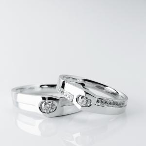 Quality Diamonds Thick Texture Men19 Women14 18K Gold Couple Rings wholesale