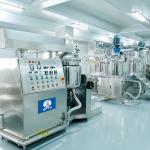 Electric / Steam Heating Vacuum Liquid Mixer Machine With Precise Temperature