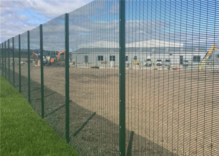 Direct Factory Manufacturer Galvanized And Powder Coated High Security 358 Fence,2M High V Beam Prison Mesh