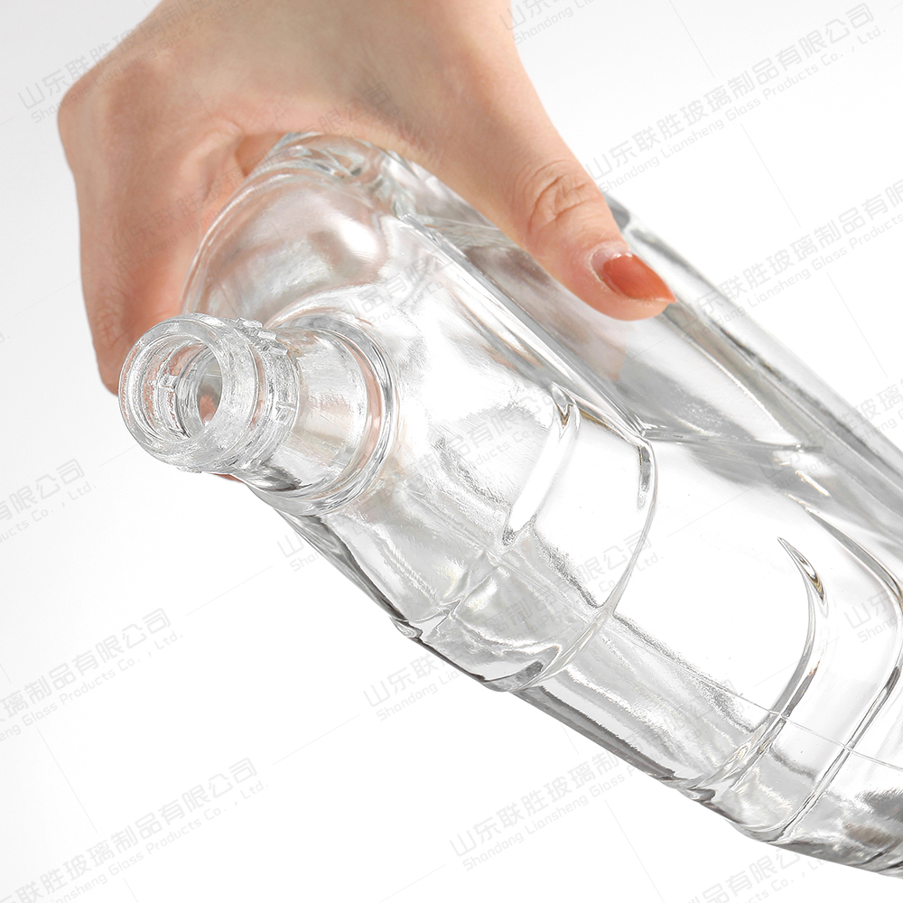 750ml 800ml Xo Transparent Glass Wine Bottle Whisky Gin Tequila Bottle made of Glass