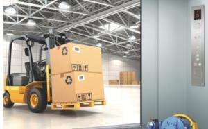 Quality ISO9001 Cargo Elevator Heavy Duty Stainless Steel Loarding Silver Color wholesale