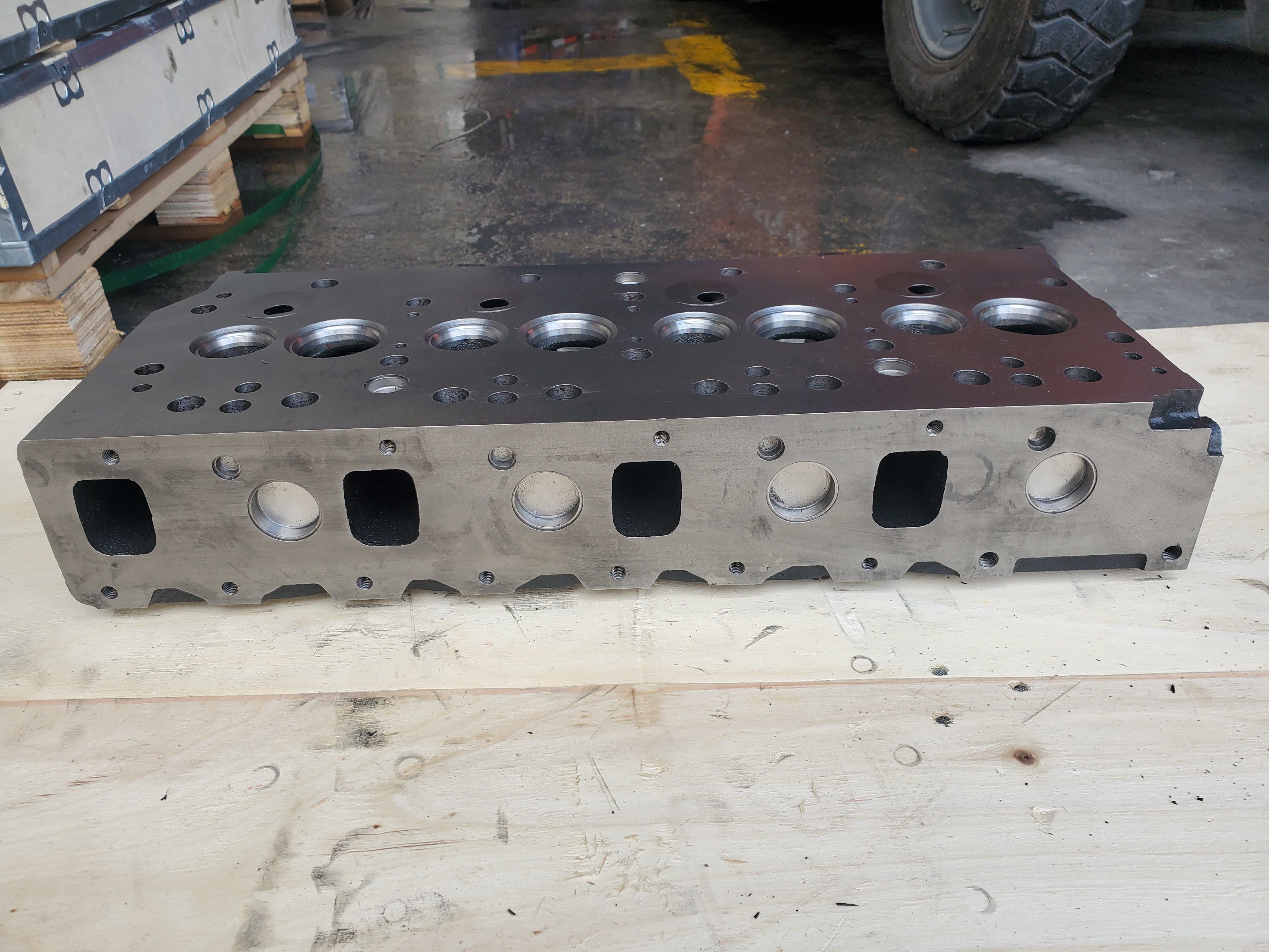 8971030273 Isuzu Engine Cylinder Head Model 4bd2 Material Casting
