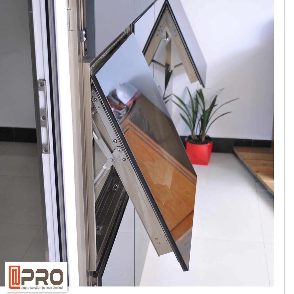 Space Saving Aluminium Awning Windows With Heat Strengthened Glass metal awning windows replacement awning windows