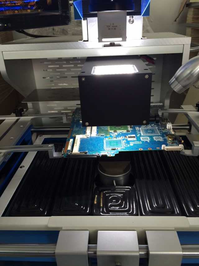 Optical Alignment Infrared EMMC Reballing Machine OEM BGA Soldering Equipment