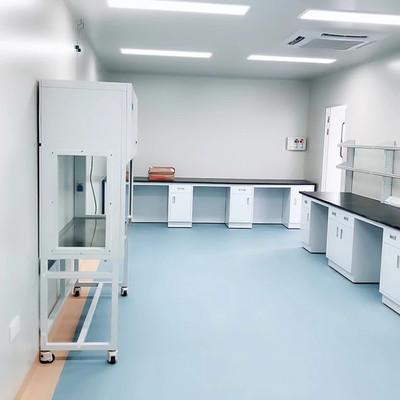 Anti-Bacterial PVC Floor Roll Fire Proof Abrasion Resistant Hospital Vinyl