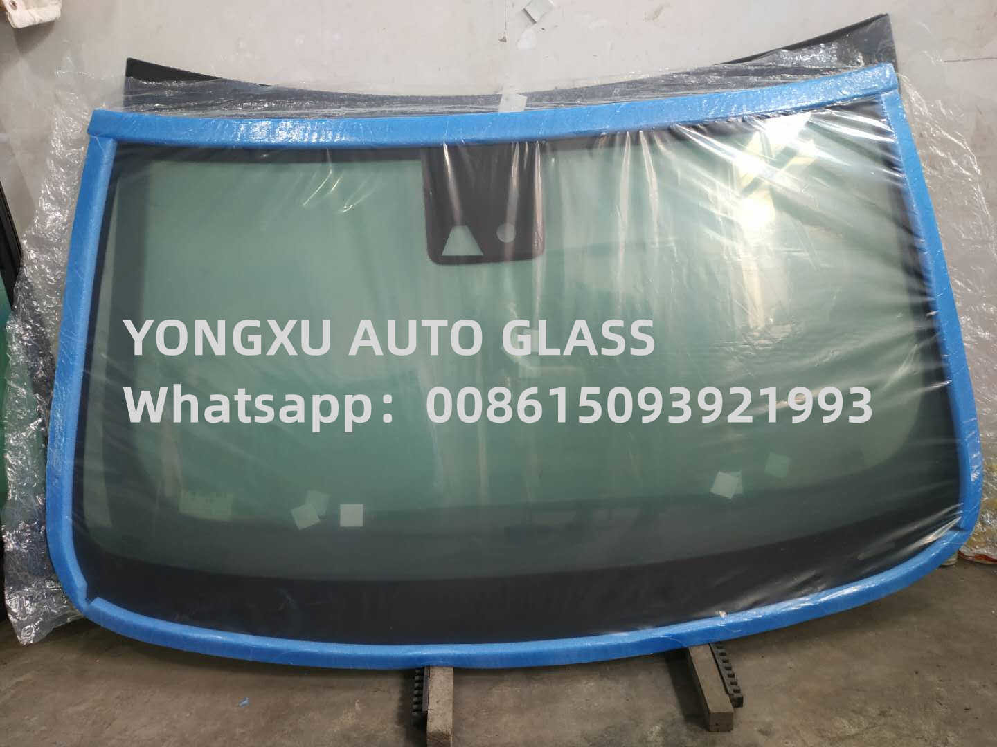 Benz S W221 W222 W223 Car Front Windshield Glass Laminated Toyota Hiace Windshield