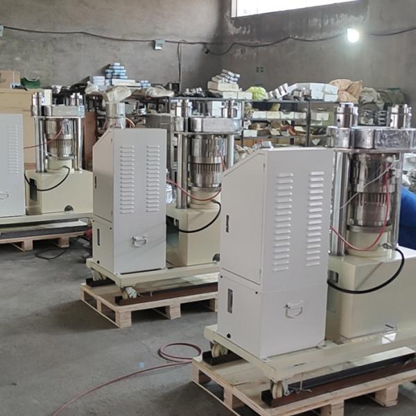 CE 220V 3kg/H Hydraulic Press Oil Machine , 0.5KG/10min Industrial Olive Oil