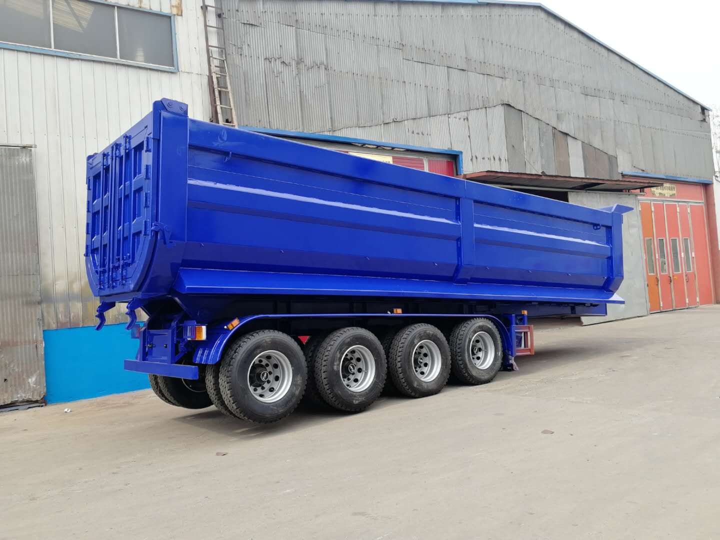 U Shape Rear Tipper Trailer to Kenya with 11.00r20/12r22.5 Tire Size and Fuwa Axle