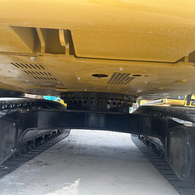 Reliable Caterpillar CAT330D Used Excavator Durable and High Performance Caterpillar Excavator Large CAT Construction Equipment