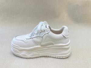 Quality Autumn White Canvas Trainers Heightening Womens White Leather Casual Sneakers wholesale