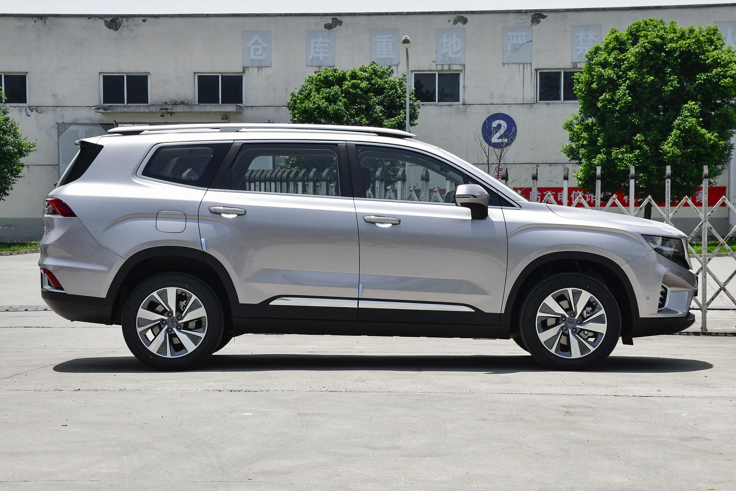 2023 Geely Haoyue SUV 2.0T 218Ps L4 DCT 7 Leather Seats Rear Camera Gas/Petrol Model Okavango L With DCT Transmission