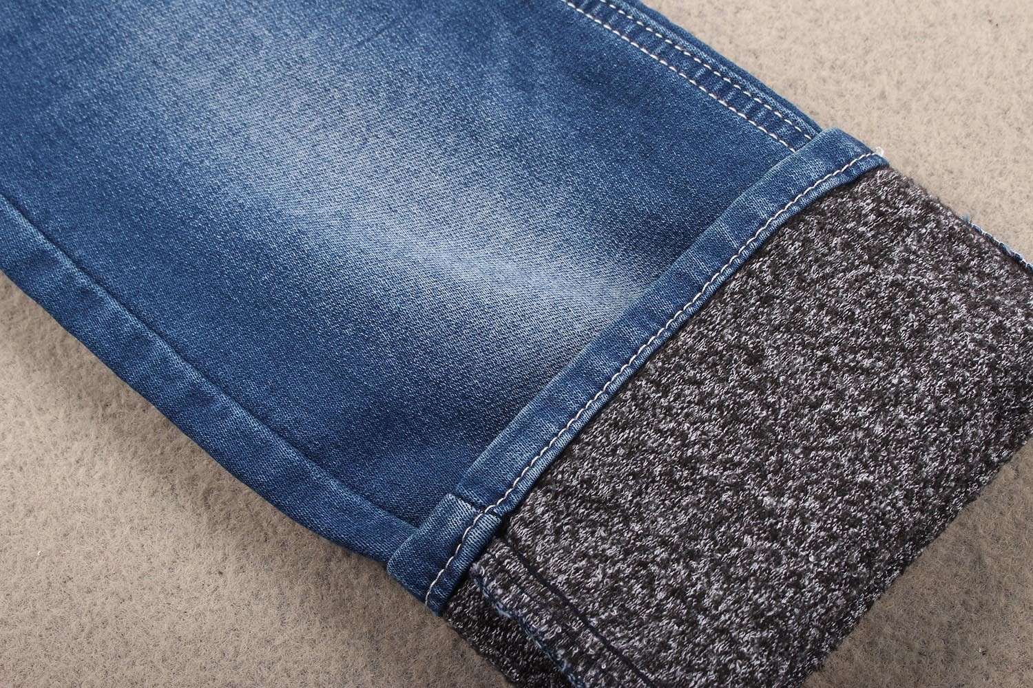 339 Gsm Fleeced Rayon Stretchable Denim Fabric Colored Backside Terry Loop Ultra Comfort