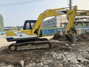 Quality 12 Ton Second Hand Kobelco Excavators / Kobelco Sk120 Excavator With 0.5m³ Bucket wholesale