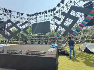 Quality SMD2121 5000 Nits P3.9 Stage Background LED Display wholesale