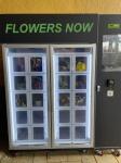 21.5 Inch Touchscreen Eggs Vending Machine For Freshly Made Cheese Snacks
