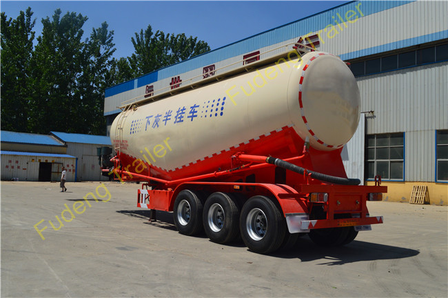 Carbon Steel / Aluminum 30ton - 80ton Tri axle bulk cement tanker trailer with 12 wheels
