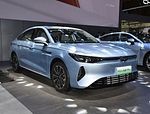 2024 Chery Fengyun A8 Hybrid Electric Cars Ready For Sale With Top Speed 185km/h