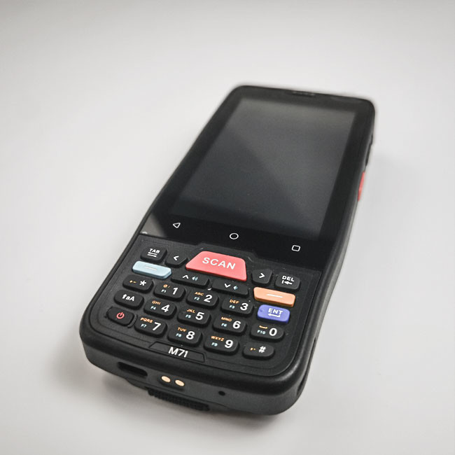 Qualcomm Intel Processor IP67 IP68 Waterproof Terminal PDA Android Scanner