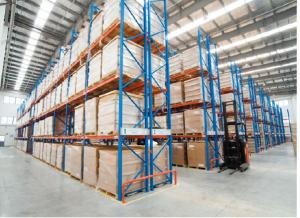 Quality Heavy Duty Warehouse Shelving , Large Capacity Industrial Storage Shelves wholesale