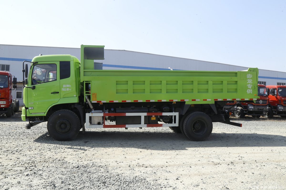 4x4 Truck 1-10T Light Duty Cargo Truck with 10 Forward Shift Number and Rear Camera