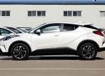 Toyota Izoa Pure Electric Cars Nedc 400km EV Cars SUV 54.3kwh 150kw 300nm 204HP
