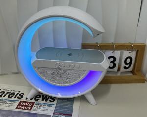 Quality Plastic Wireless Charger Bluetooth Speaker 860g Product Weight wholesale