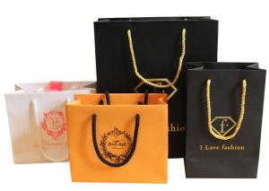 Quality Wholesale high grade hot factory cheap printed paper carrier bags wholesale