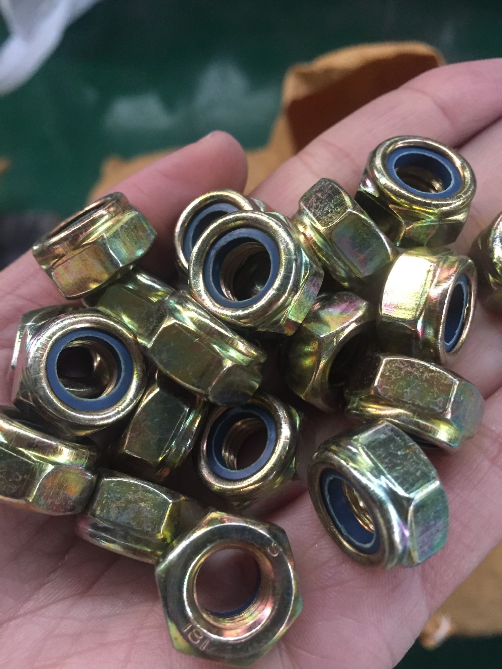 Avaiable Sample M20 M16 Din6923 Direct Fastener Carbon Stainless Steel Hex Flange Nut