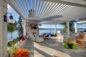 Quality Garden 2.0mm Motorized Waterproof Aluminum Pergola wholesale