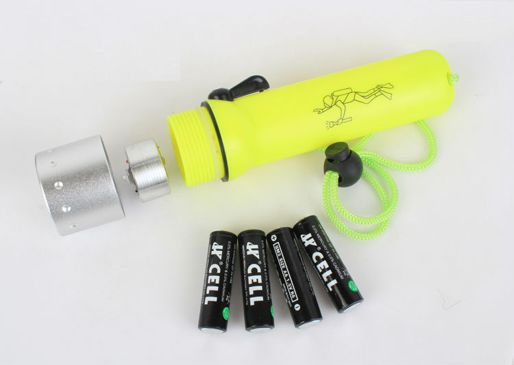 High Power diving flashlight LED light