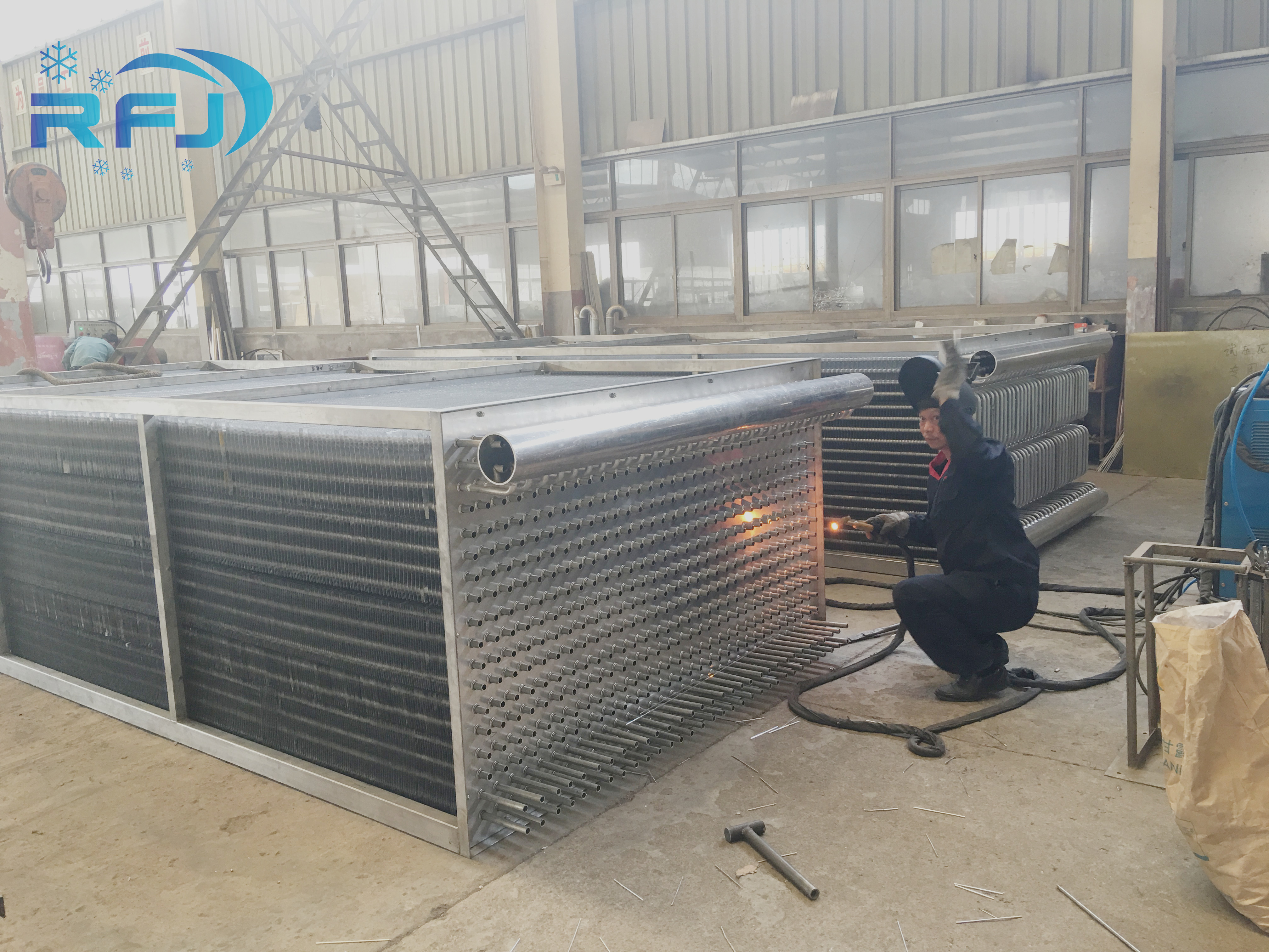 Commercial Industrial Cold Room Walk In Refrigeration Cold Room Volume Exterior