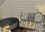 30 Montaigne's Collection One Shoulder Handbag 17.5cm Length Elegant Look