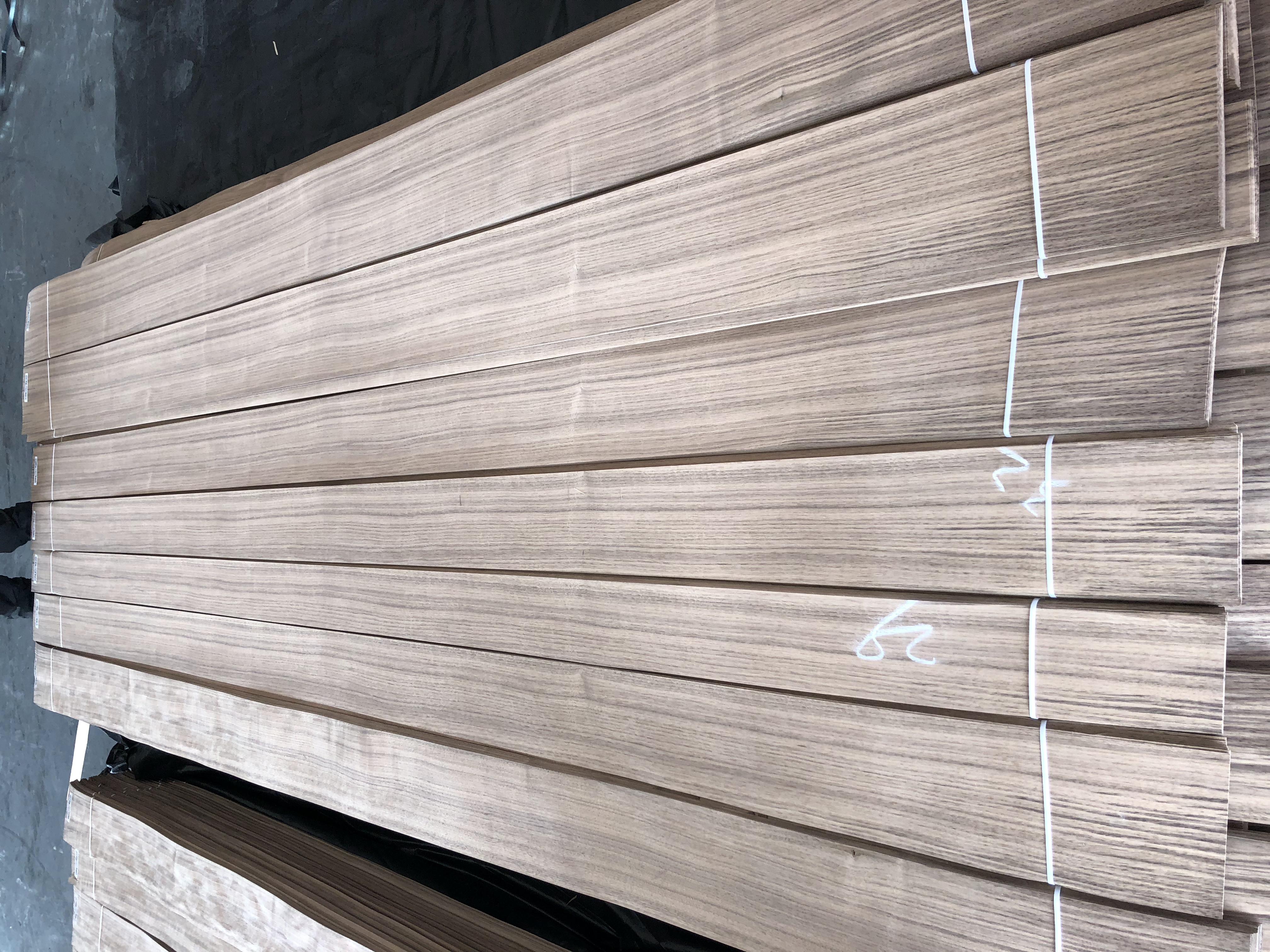 Factory AA Walnut Wood Veneer Mountain/Straight Grain Walnut Veneer Sheets Veneer Wood Walnut Sheet