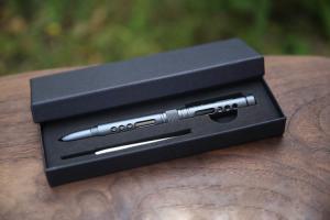 Quality protect yourself high quality metal pen breaking glass pen packing gift box wholesale
