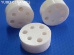 Shape Customized Wear Resistant Ceramics 29W/mK Industrial Al2O3 Ceramics