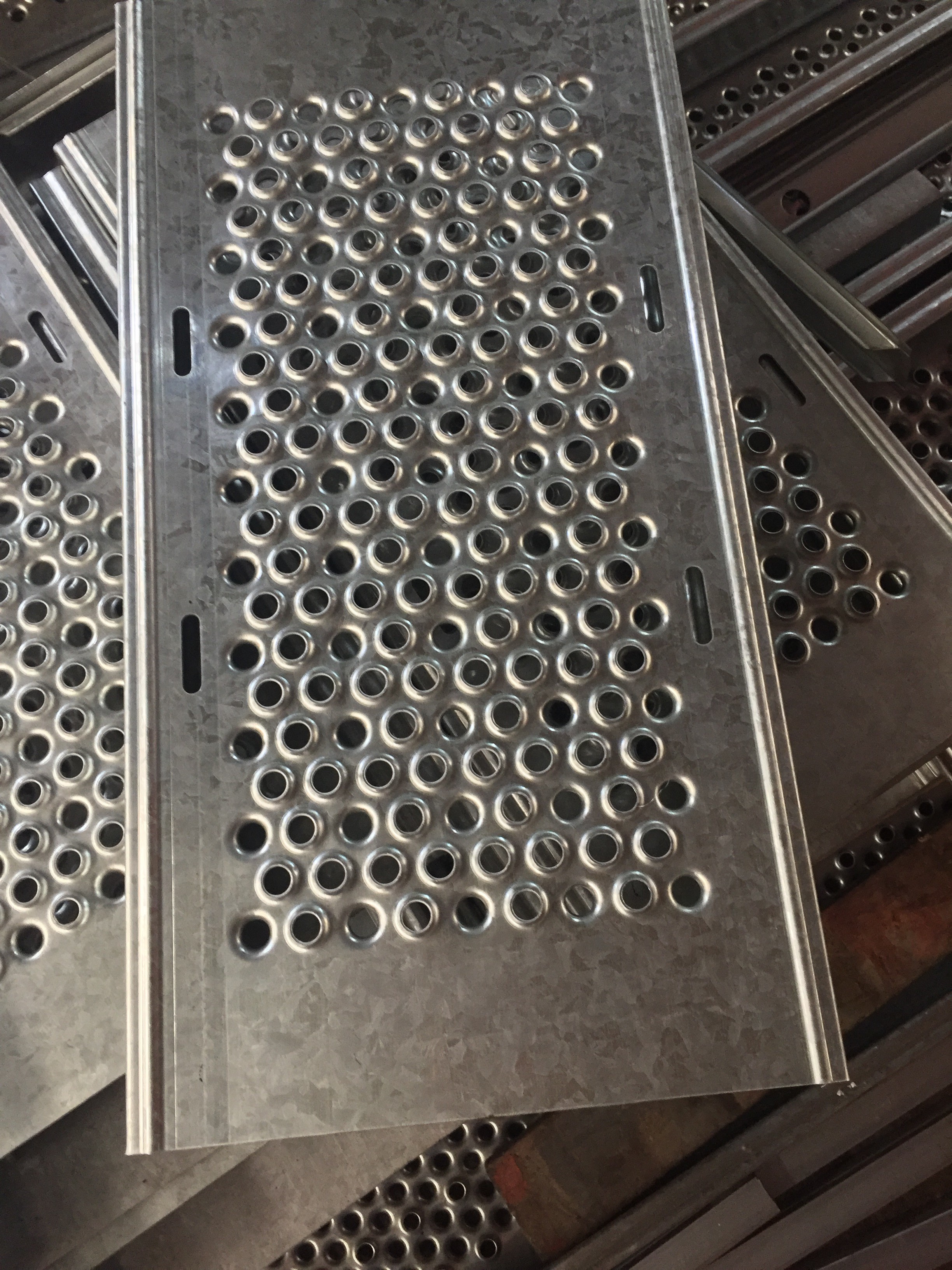 Galvanized Steel Board / Metal Walk Boards For Exports Roll Forming Machine