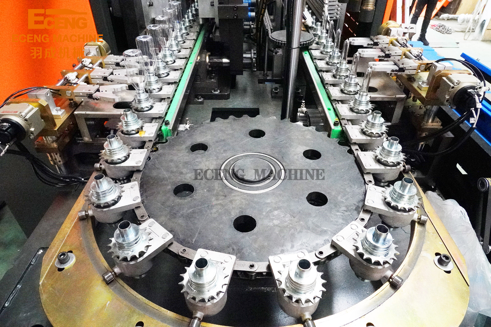 Eceng Q4500 Dia 105mm PET Bottle Making Machine 3 Cavity