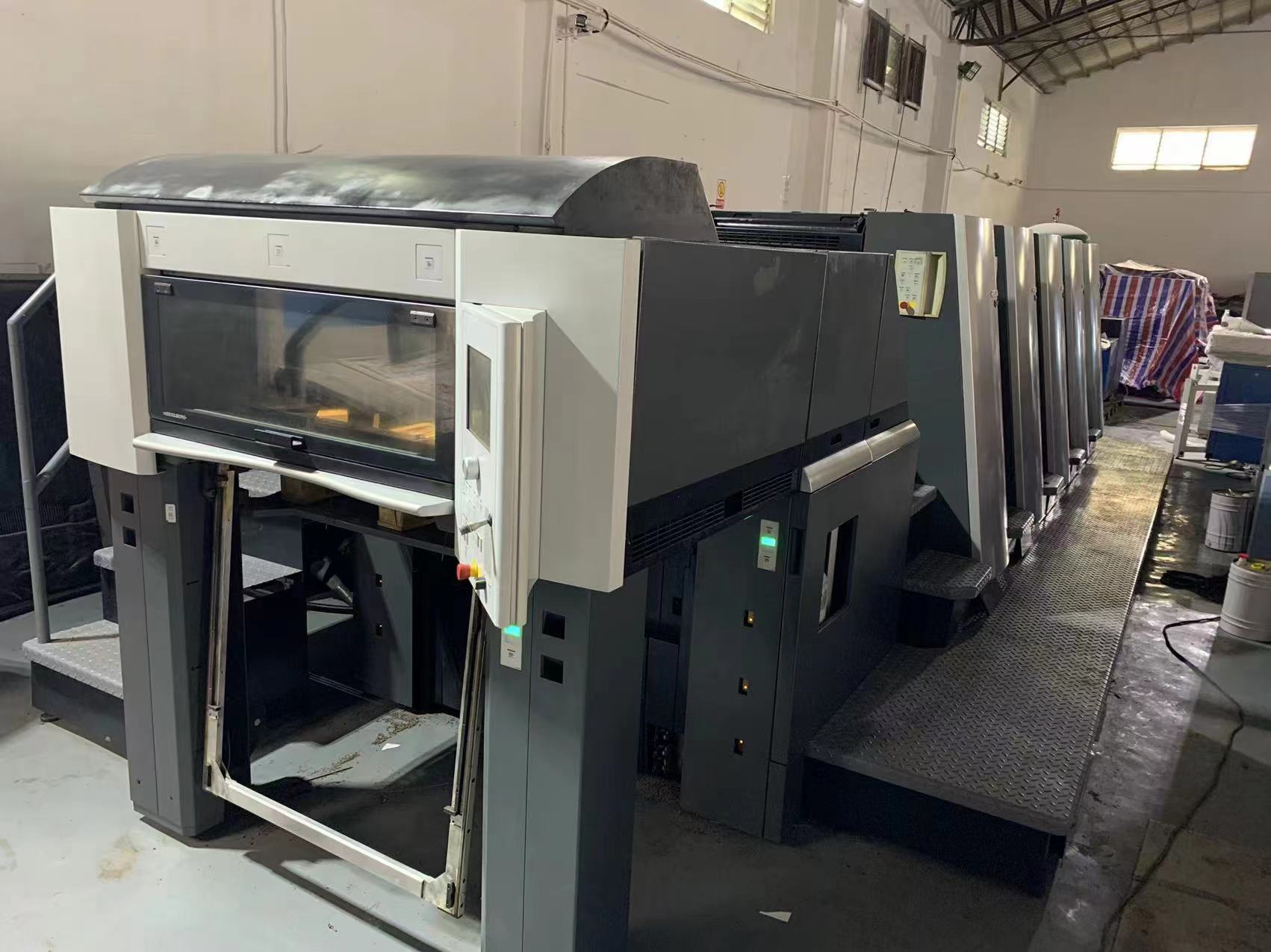 Used Speedmaster Xl 75-5-F Printing Machine with Advanced Features