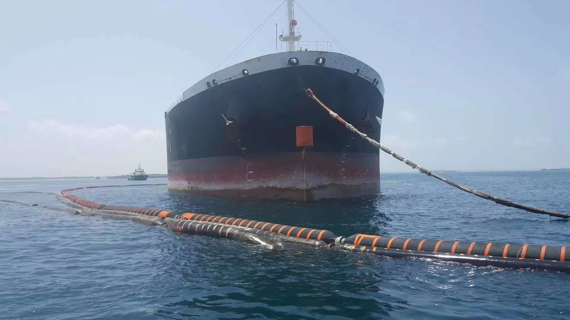 Durable STS Hose High Flexibility Marine Rubber Hose for Ship to Ship