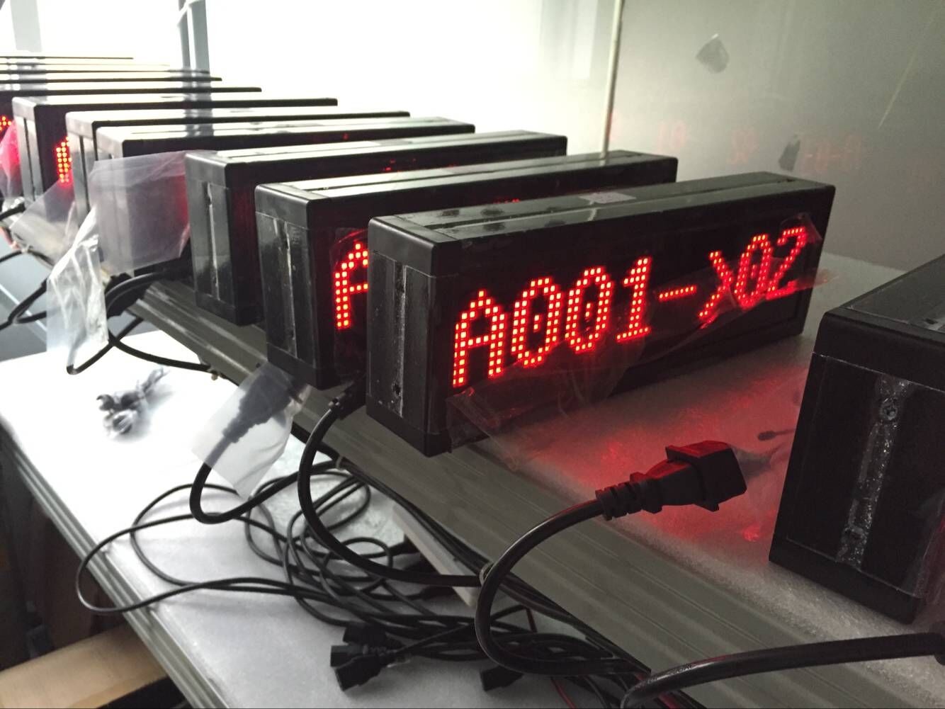 15.6 inch Desktop Table Queue Number Ticket Dispenser Kiosk Machine,Queuing System Token Number Machine,Q Ticket Machine